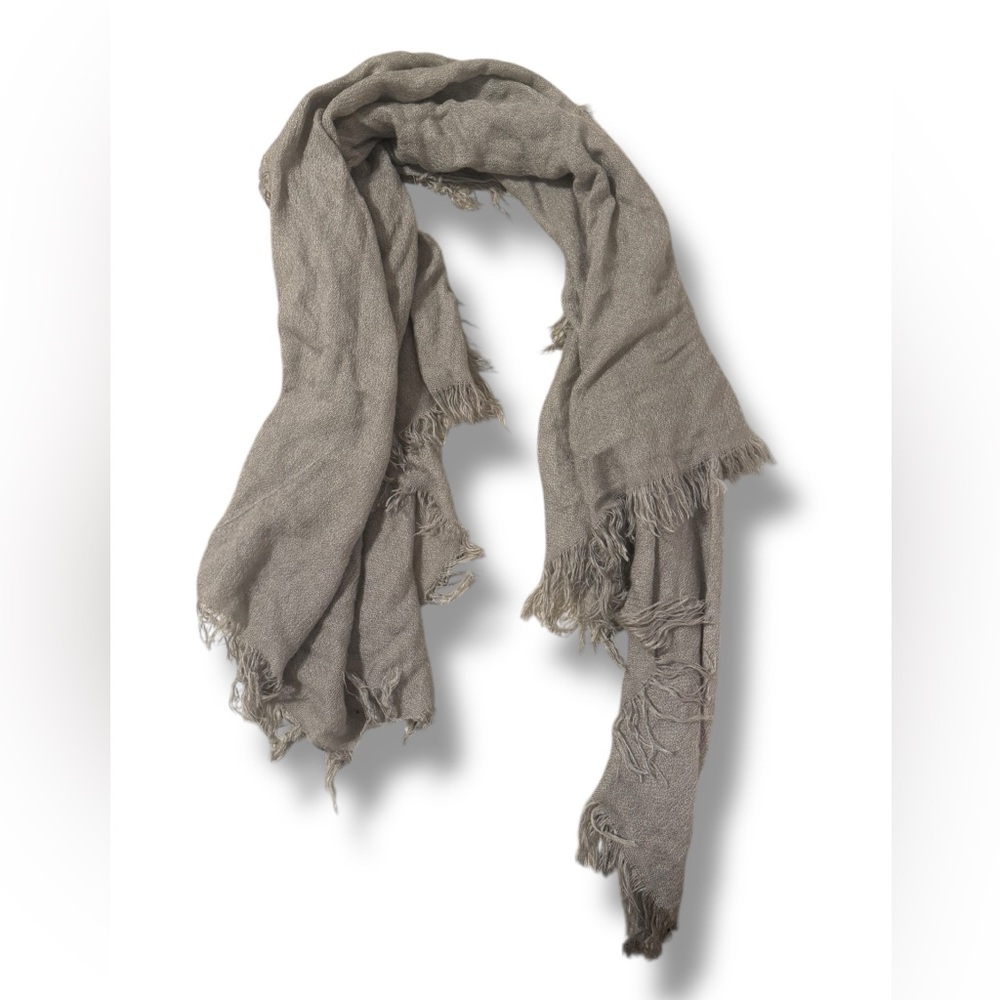 Elegant Gray Fringe Women's Scarf